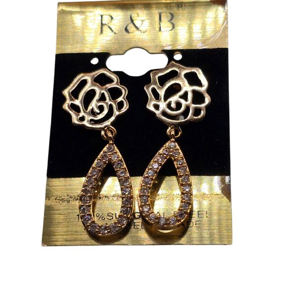 Pierced Floral Teardrop Dangle Earrings R&R Small Surgical Butterfly Gold Tone - Picture 1 of 9